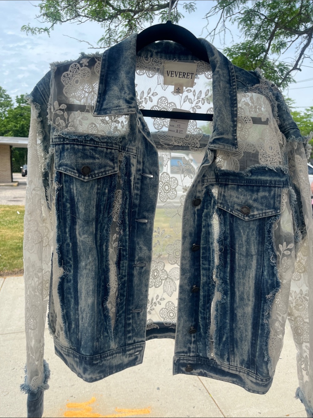 VeveRet Lace-Sleeve Distressed Denim Jacket - Blue & White